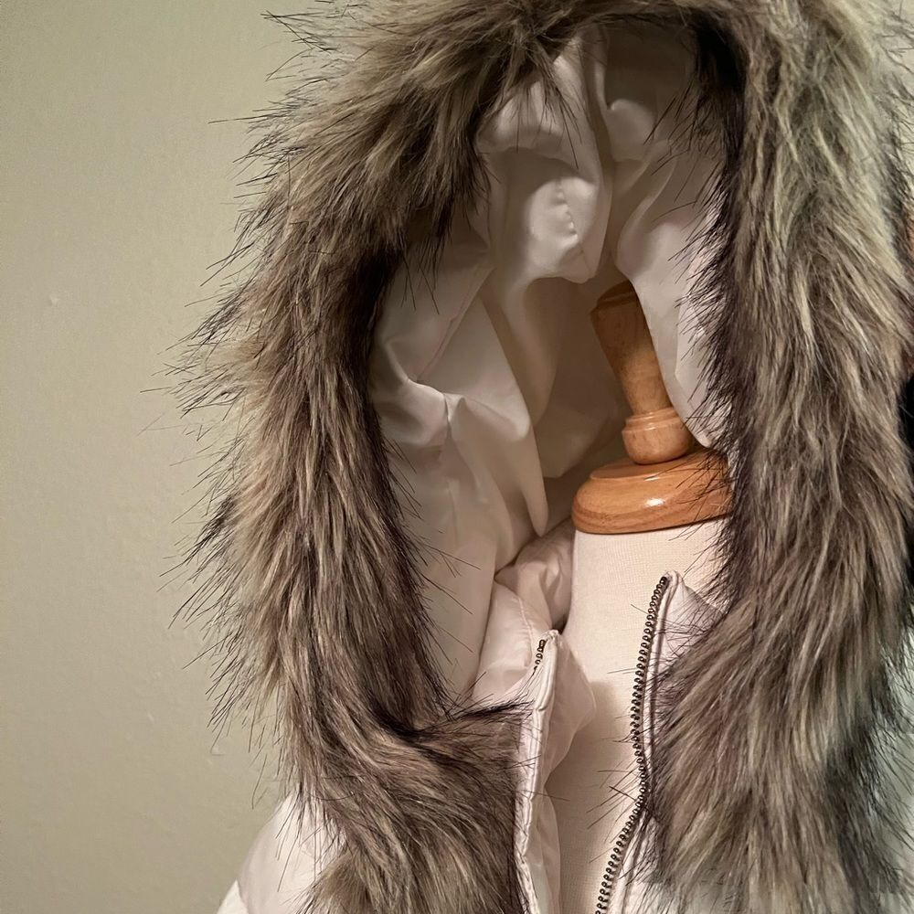 Loft puffer jacket. - Picture 8 of 11